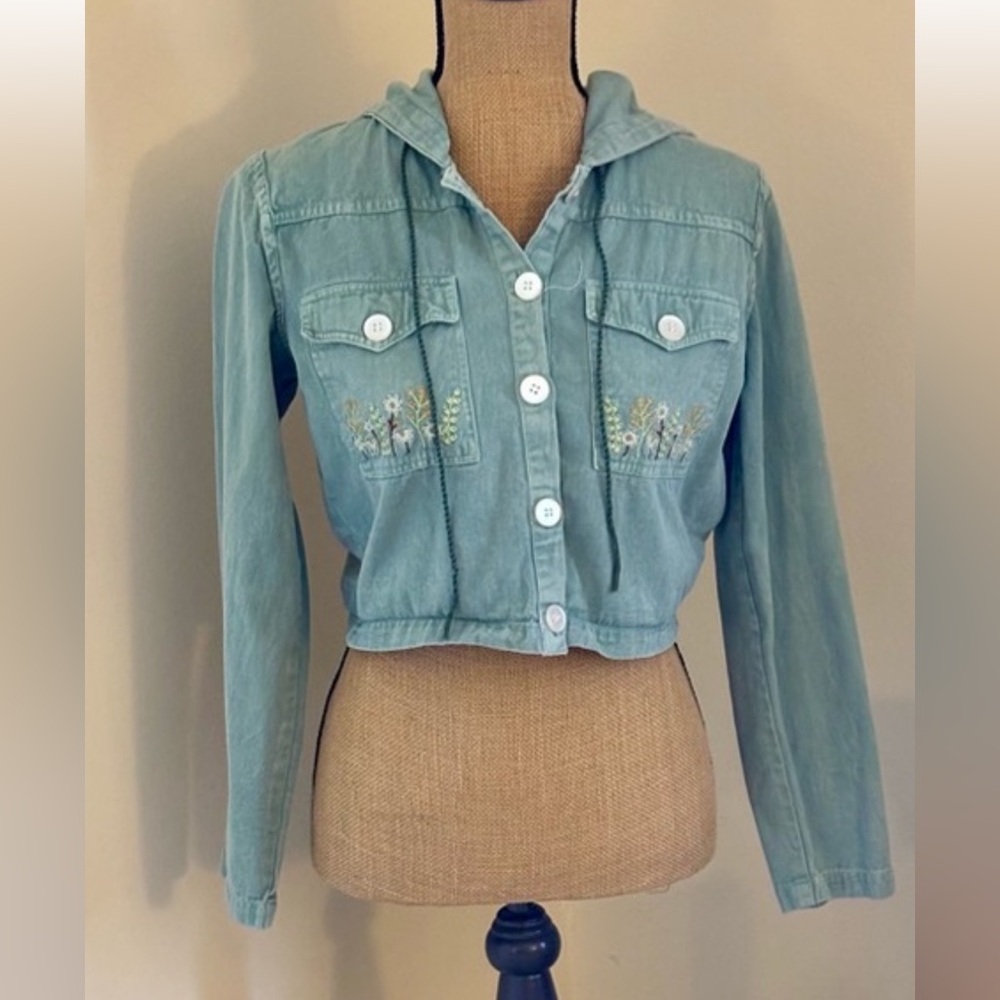 Earthbound Green Embroidered Lightweight Hooded Cropped Jacket Size Medium
